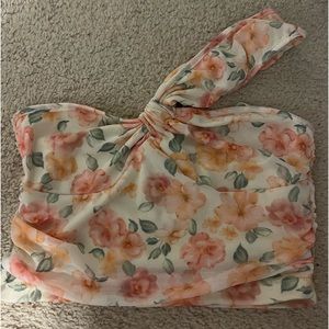 Floral top